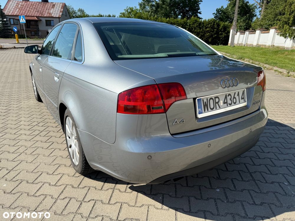 Audi A4 Limousine 2.0 TDI - 7