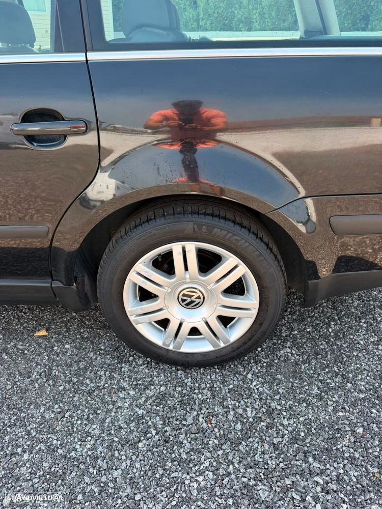 VW Passat 1.9 TDi Confortline Tip - 13