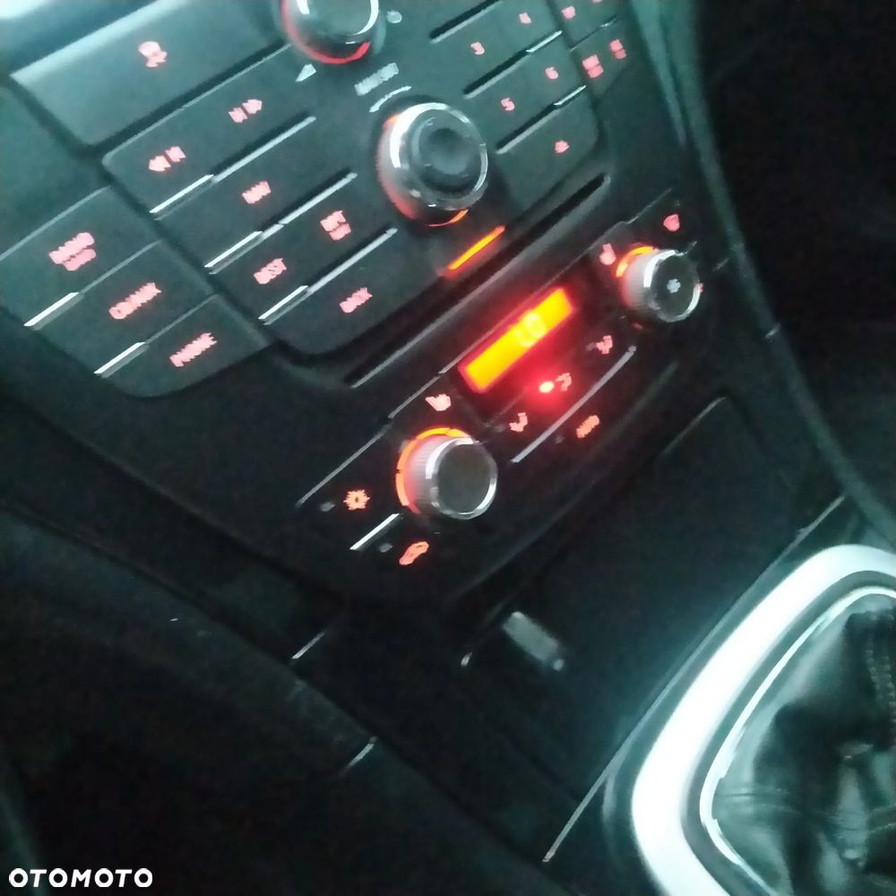 Opel Insignia 2.0 CDTI Edition - 8