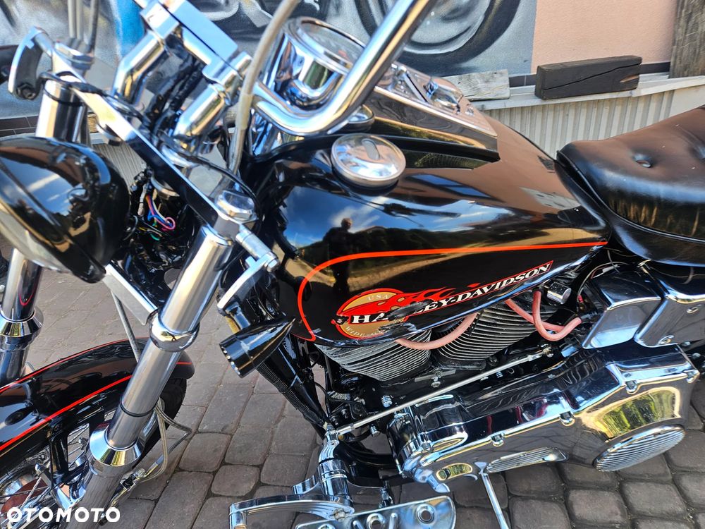 Harley-Davidson Dyna Wide Glide - 11