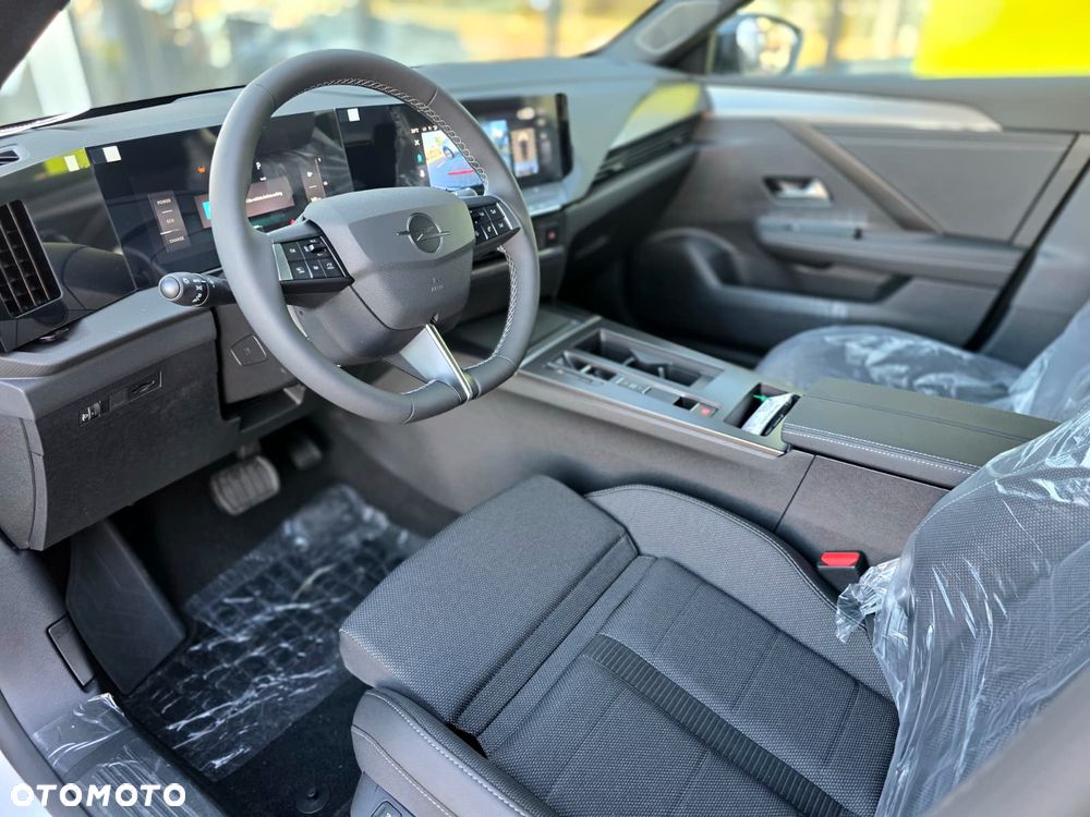 Opel Astra 1.2 T mHEV GS S&S eDTC - 10
