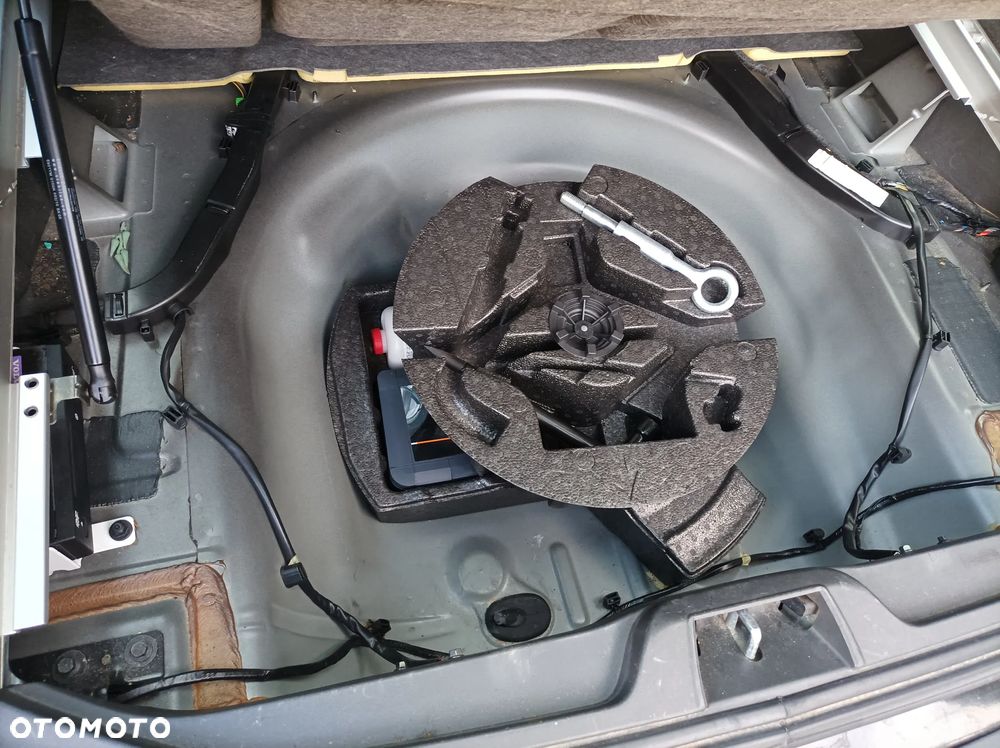 Volvo V70 2.0D Summum - 33