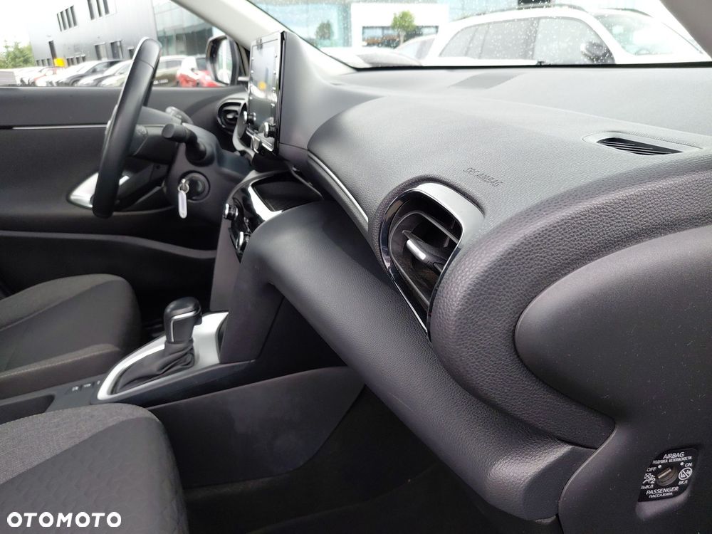 Toyota Yaris Cross Hybrid 1.5 Comfort - 27