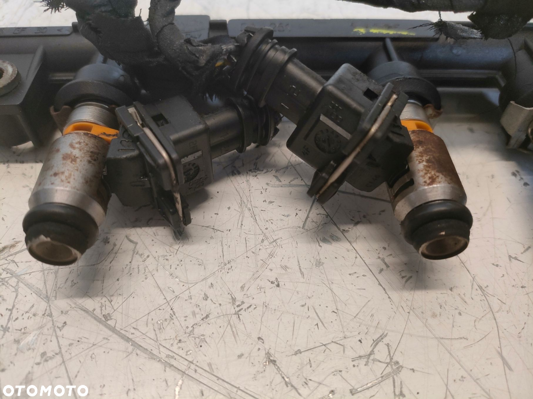 FIAT GRANDE PUNTO 05- 1.4 LISTWA WTRYSKOWA WTRYSKI WTRYSKIWACZ - 4