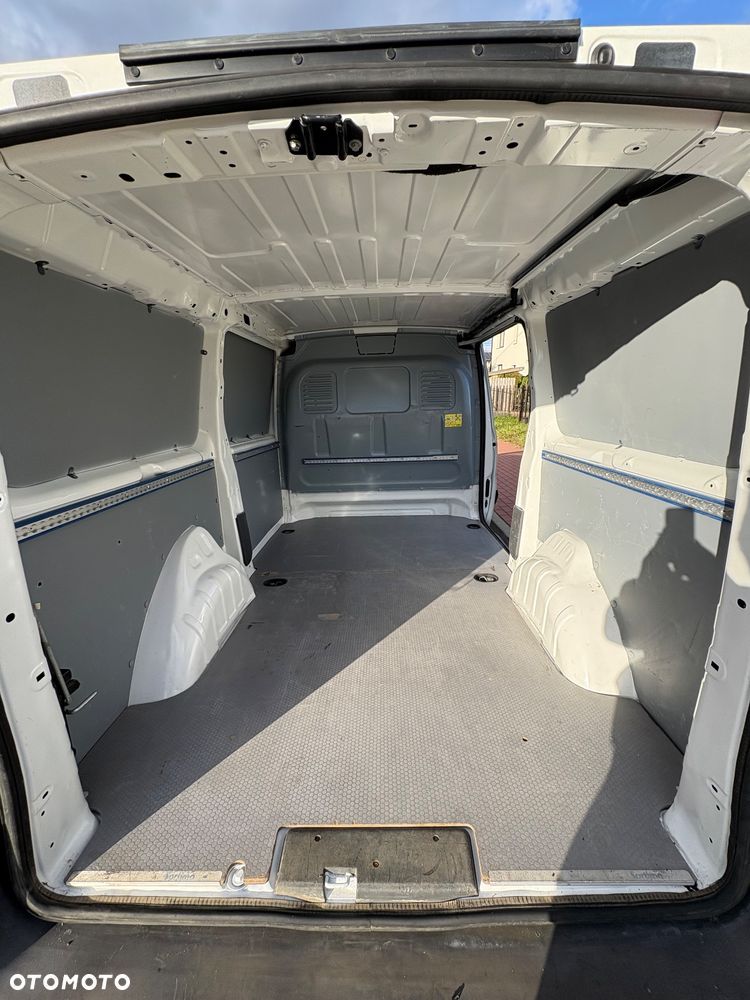 Citroën Jumpy - 13