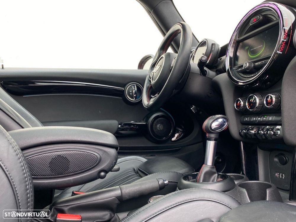 MINI 3 Portas John Cooper Works Auto Desportiva - 13