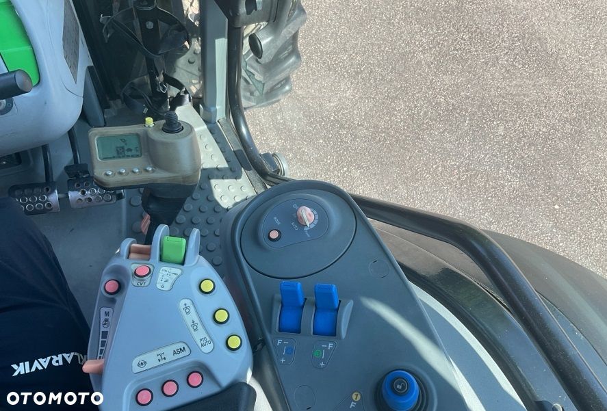 Deutz-Fahr Agrofarm 430 TTV z przednim podnośnikiem i ładowarką - 3