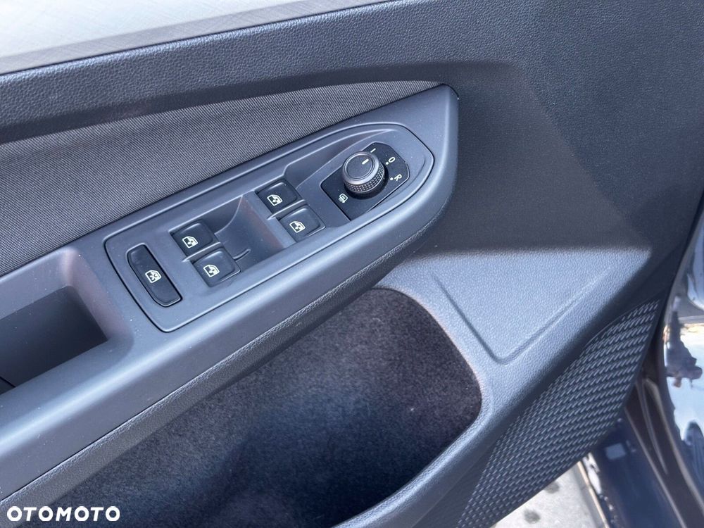 Volkswagen Golf Variant - 28