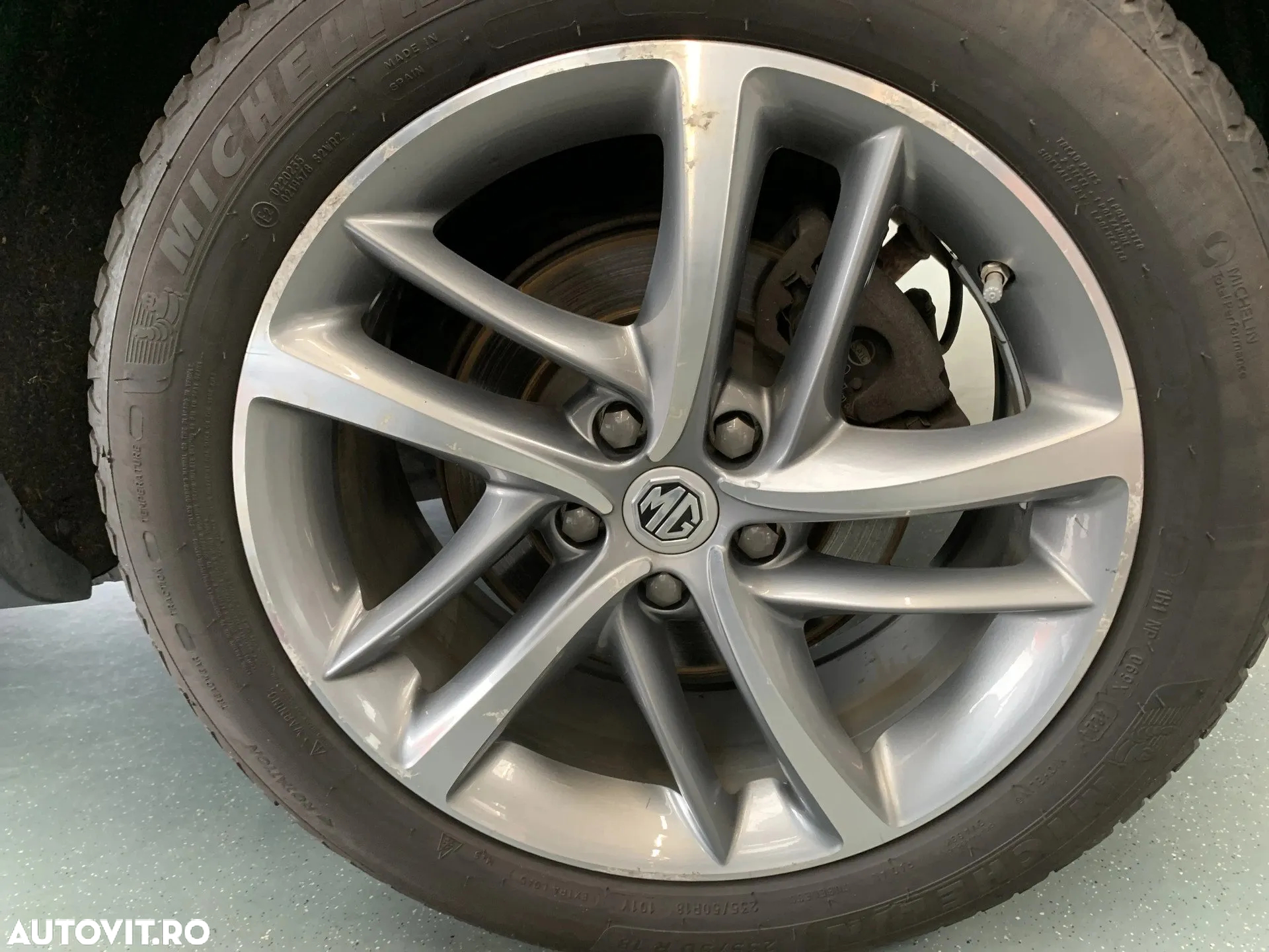MG EHS 1.5T-GDI PHEV Luxury - 22
