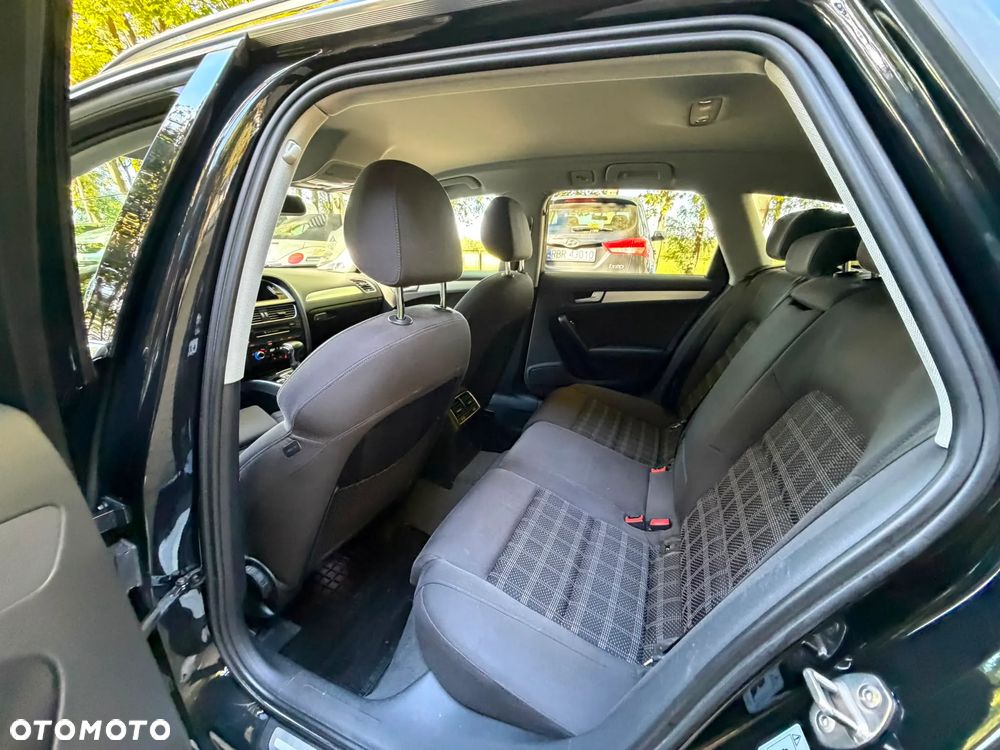 Audi A4 Avant - 23