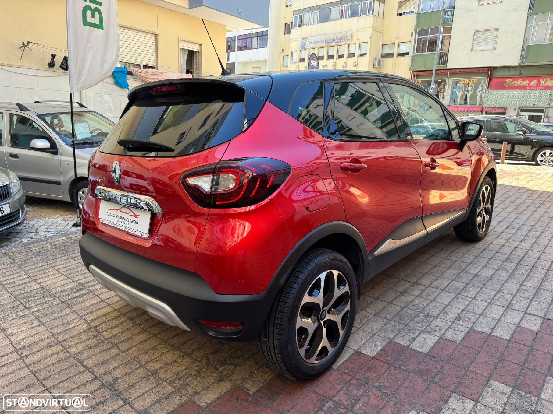 Renault Captur 0.9 TCE Exclusive - 4