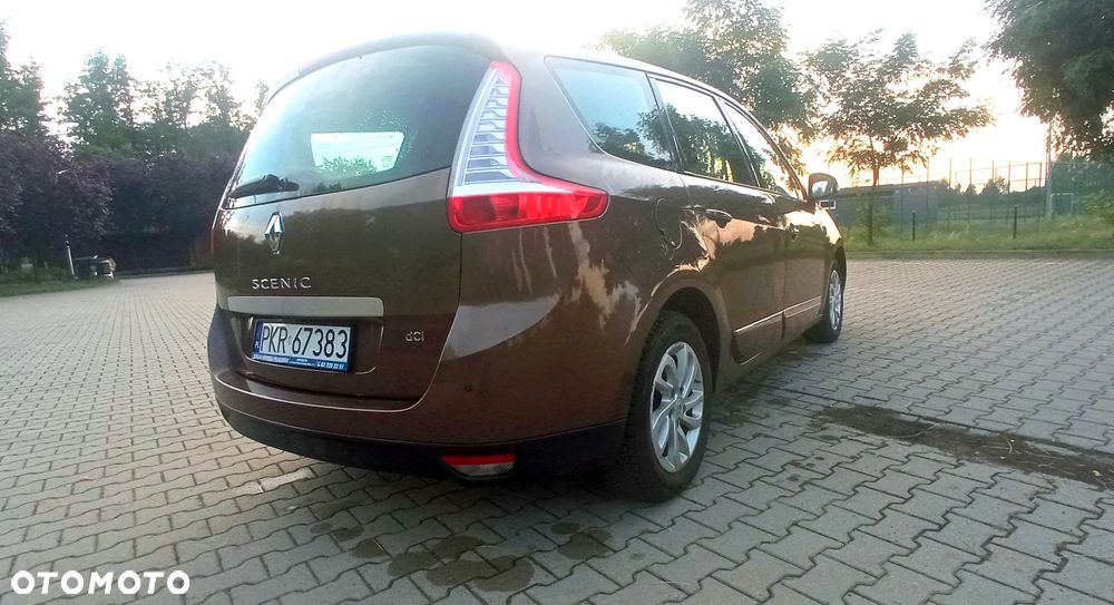 Renault Grand Scenic - 6