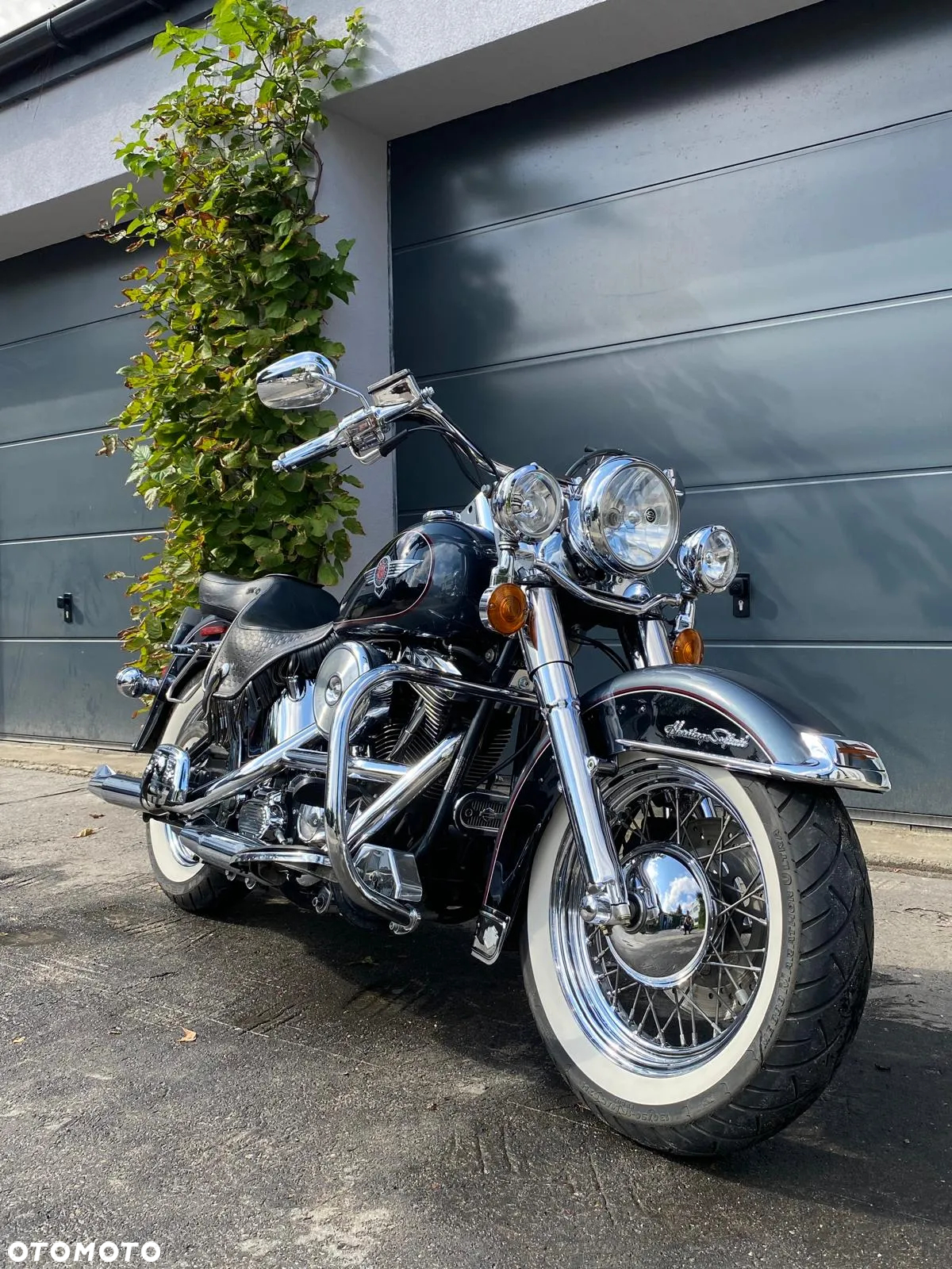 Harley-Davidson Softail Heritage Classic - 16