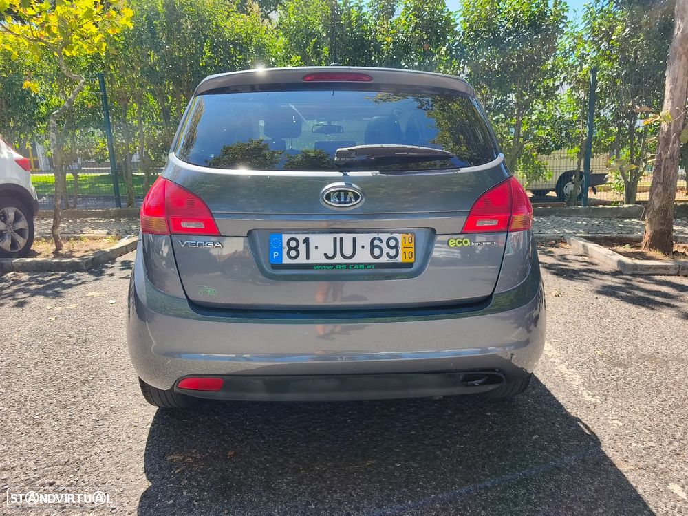 Kia Venga 1.4 CRDi TX ISG - 4