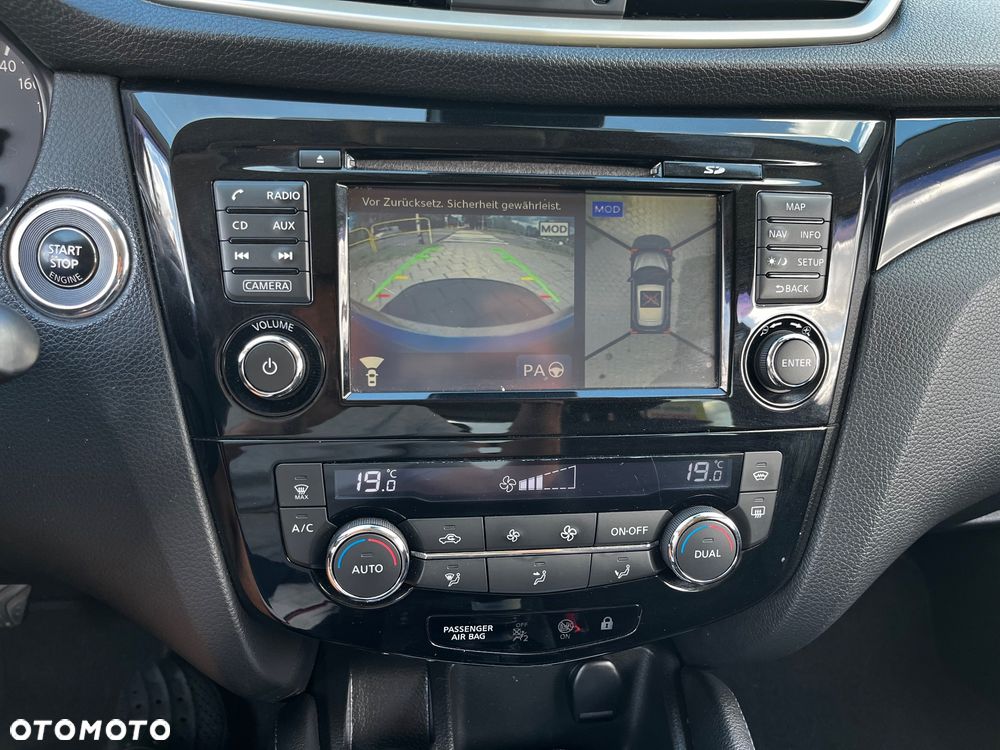 Nissan Qashqai 1.6 DCi ALL-MODE 4x4i TEKNA+ - 24