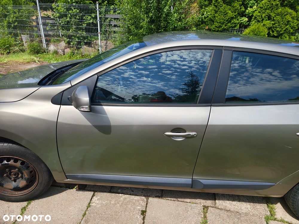 Renault Megane 1.6 16V Dynamique - 10