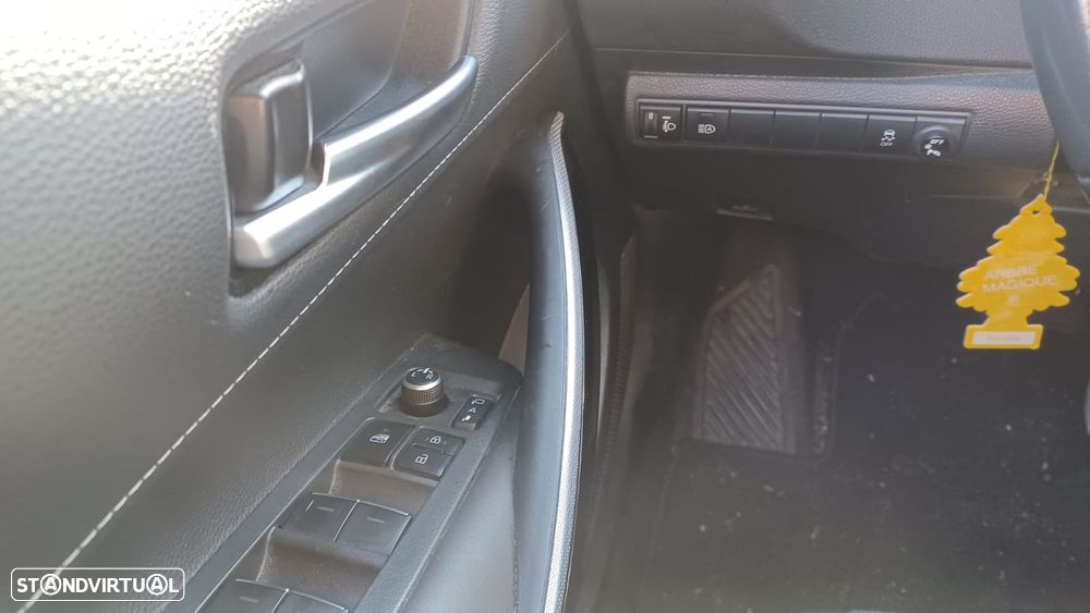 Toyota Corolla Touring Sports 1.8 Hybrid Comfort+P.Sport - 11