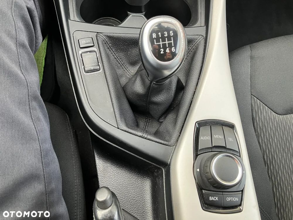 BMW Seria 1 118i Urban Line - 19