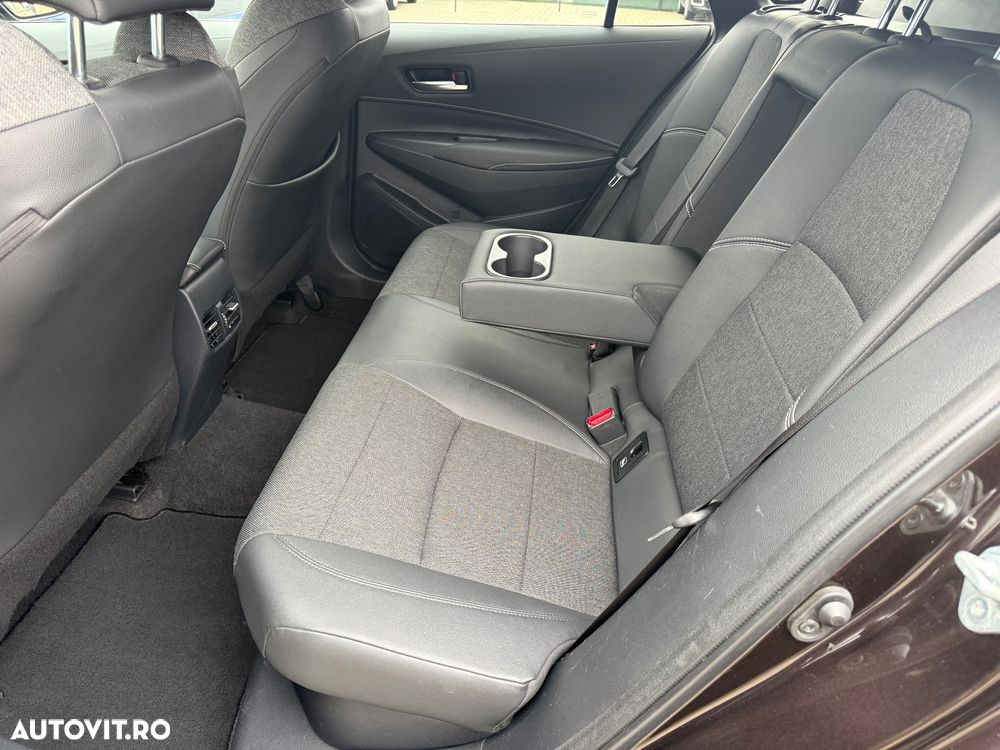 Toyota Corolla 1.8 HSD Exclusive - 15