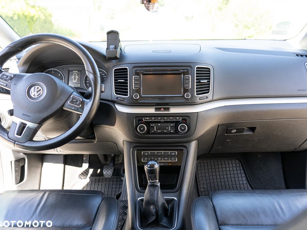 Volkswagen Sharan 2.0 TDI Trendline - 33