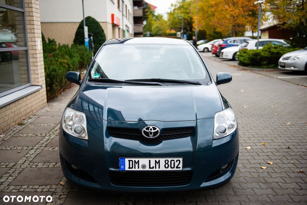 Toyota Auris 1.6 Edition - 1