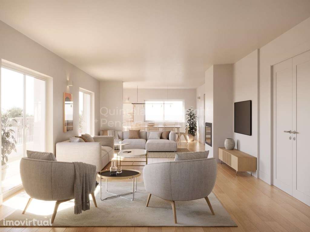 Moradia T4 com piscina e pool house em Cascais - Grande imagem: 2/28