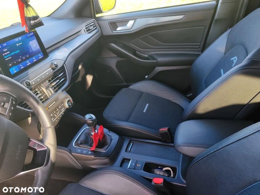 Ford Focus 2.0 EcoBlue Active Business - 26