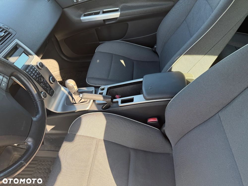 Volvo C30 1.6D DRIVe Momentum - 8