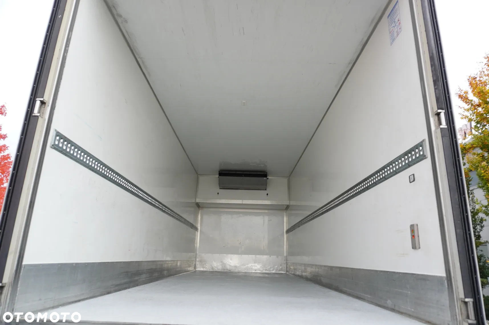 DAF XF 450 6×2 E6 / Chłodnia Lacapitaine 18 palet - 11