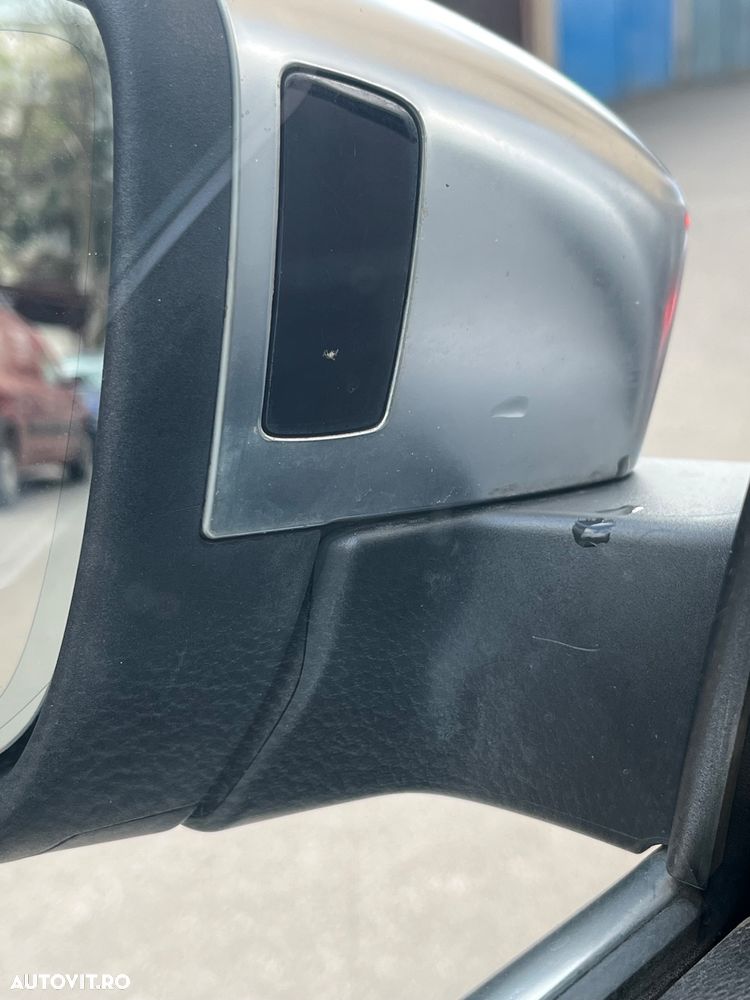 Volkswagen Passat 2.0 TDI 4Motion BlueMotion Technology Comfortline - 10