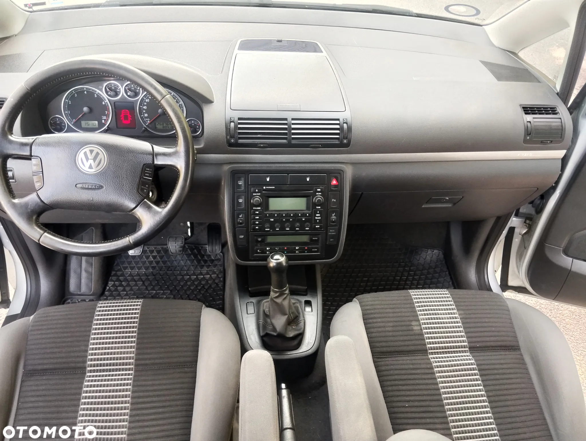 Volkswagen Sharan 1.8 5V Turbo Goal - 33