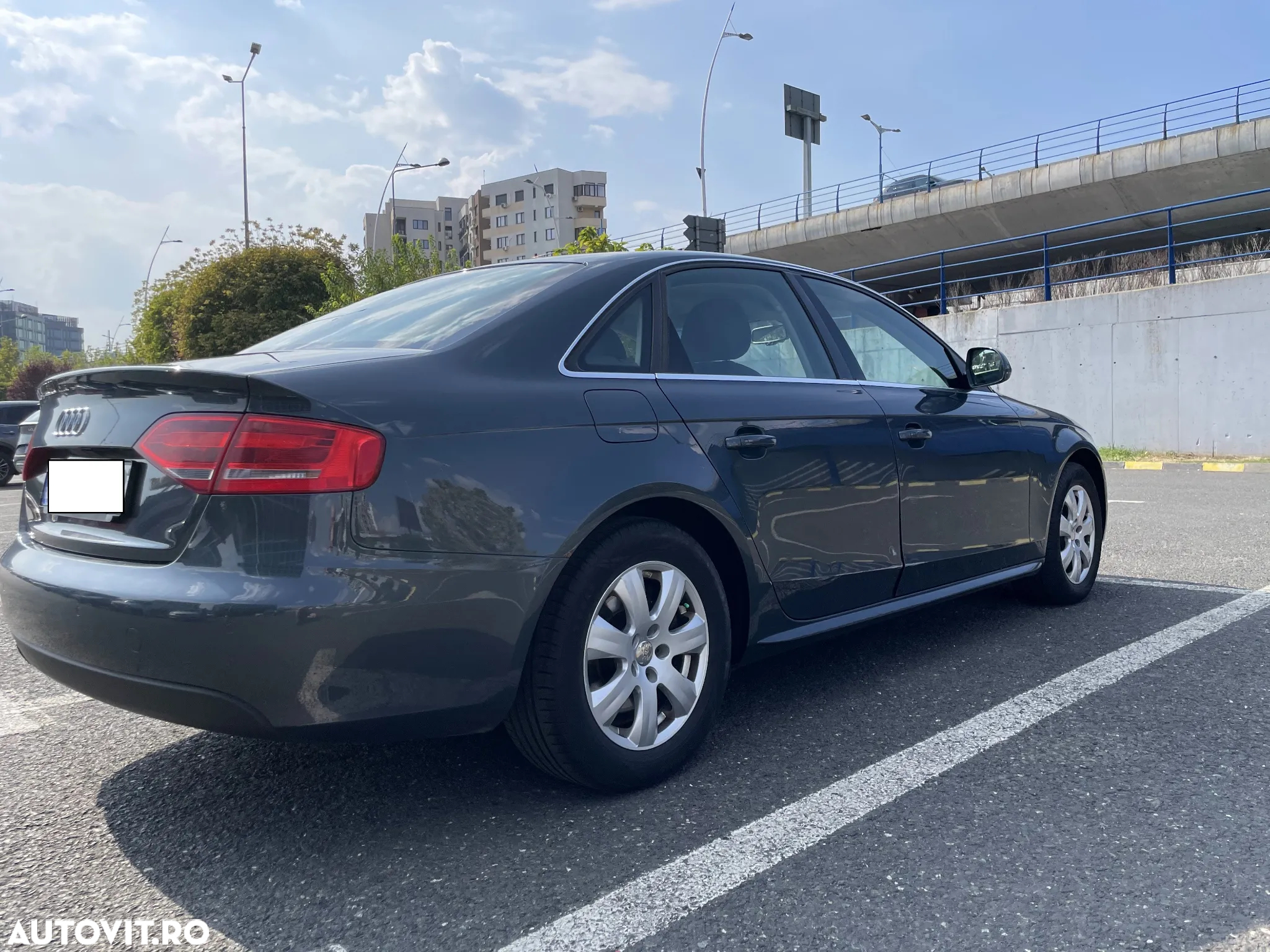 Audi A4 - 5