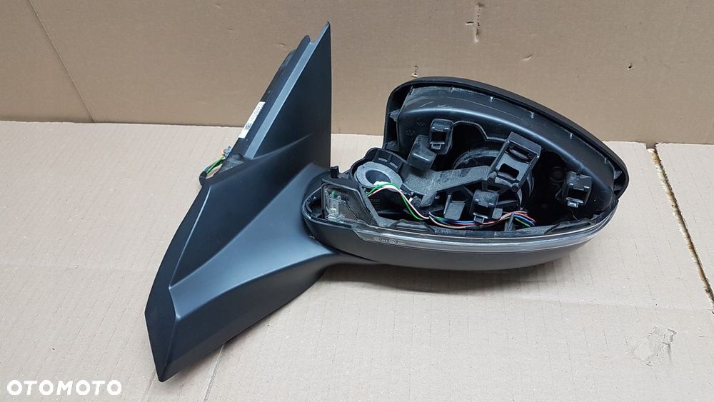 LUSTERKO PRZÓD LEWE PEUGEOT 2008 II 6-PIN - 2