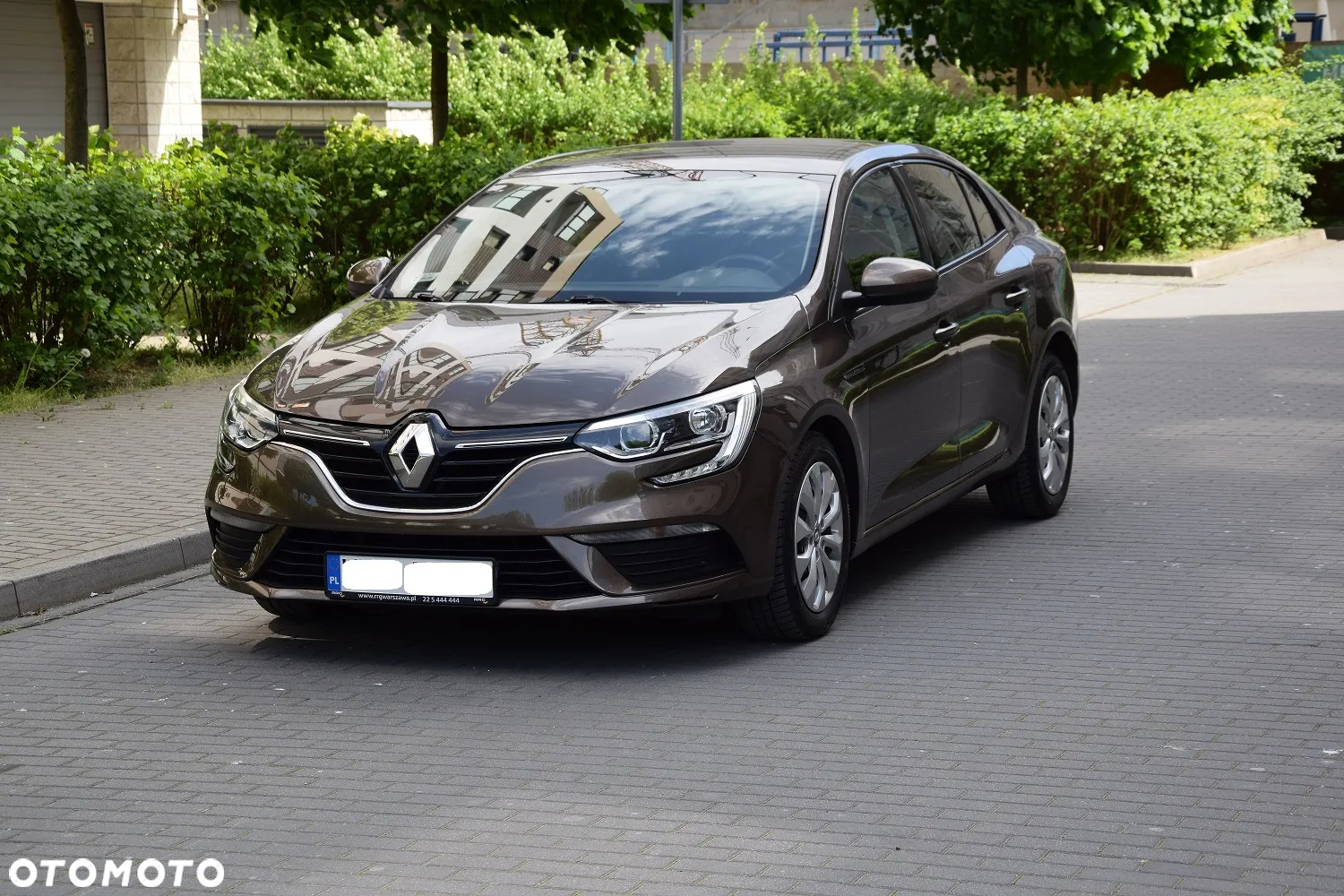 Renault Megane 1.6 SCe Business - 11