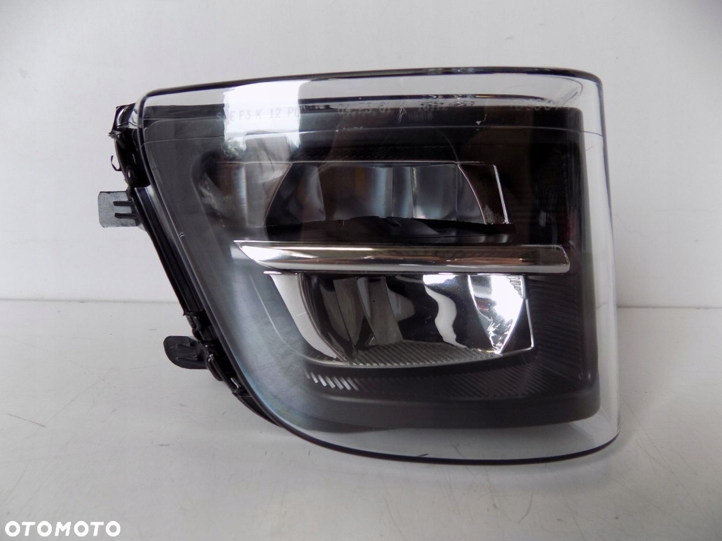 Halogen Led przedni BMW 7 F01/F02 R - 10877 - 1