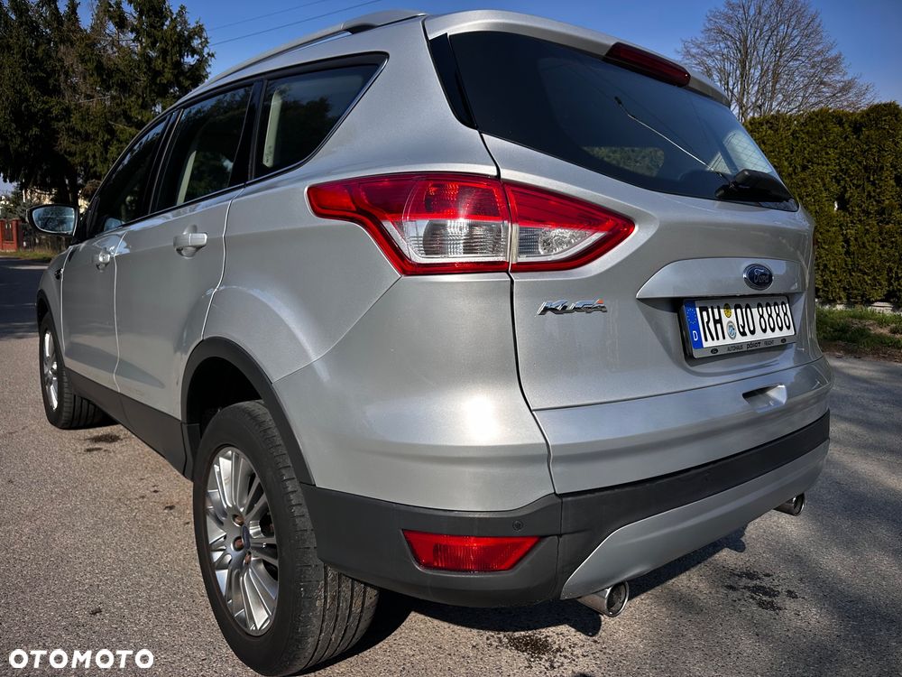 Ford Kuga 2.0 TDCi 4x4 Titanium - 4