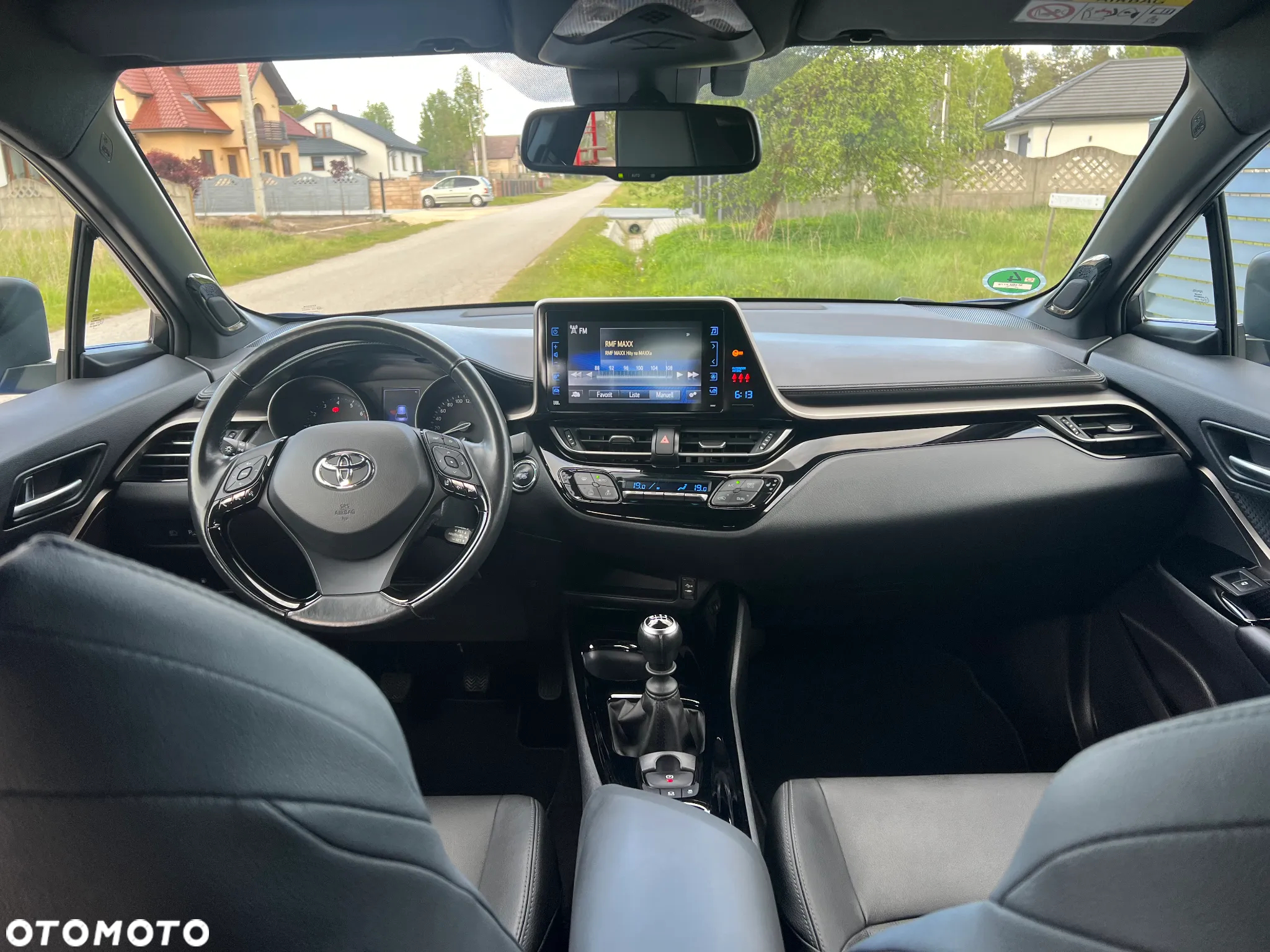 Toyota C-HR 1.2 Turbo Style Selection - 28