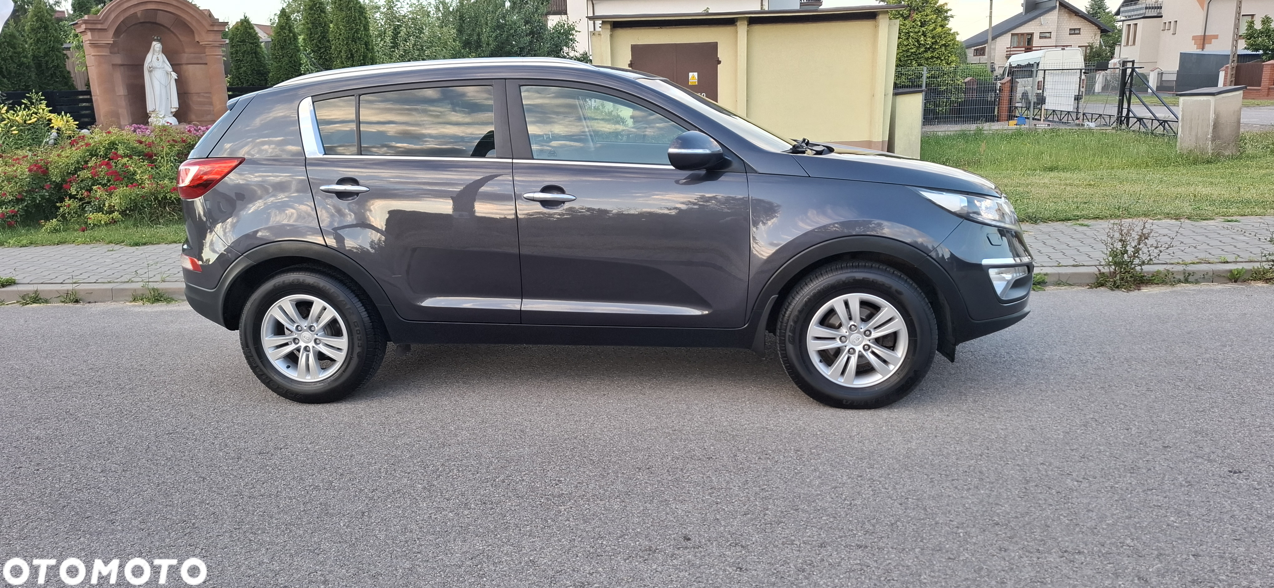 Kia Sportage 1.7 CRDI 2WD Dream-Team Edition - 4