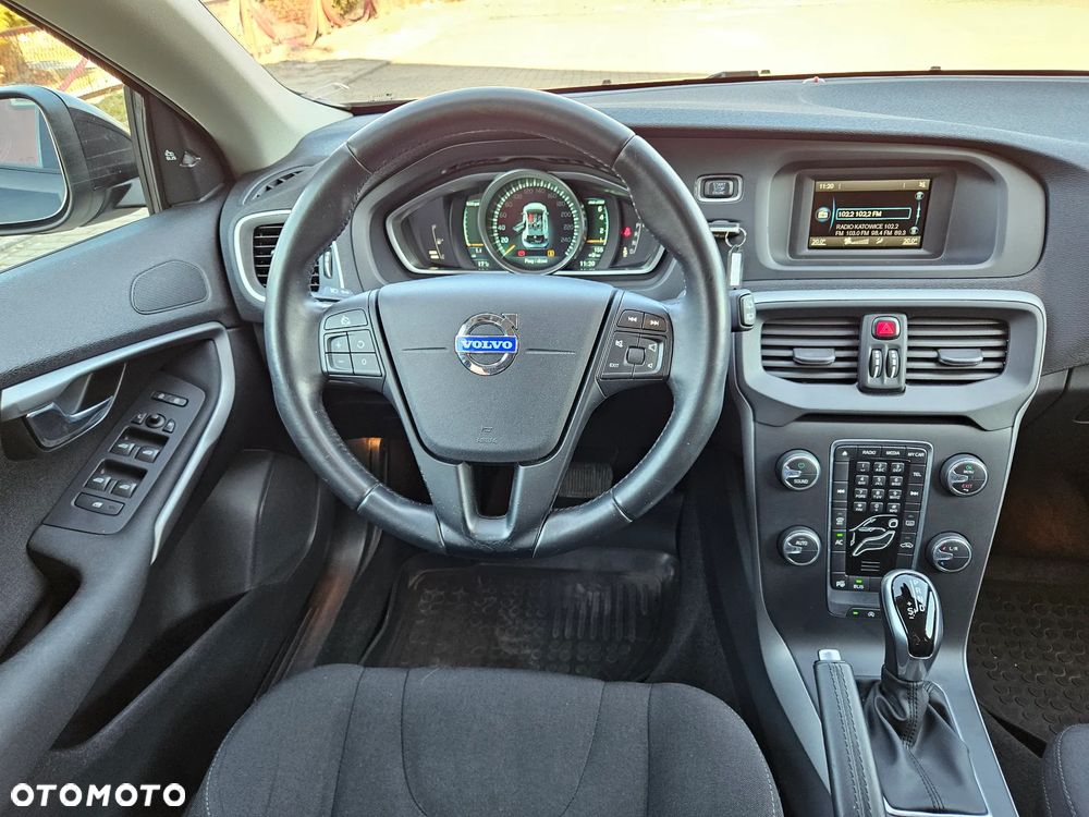 Volvo V40 T4 Kinetic - 21