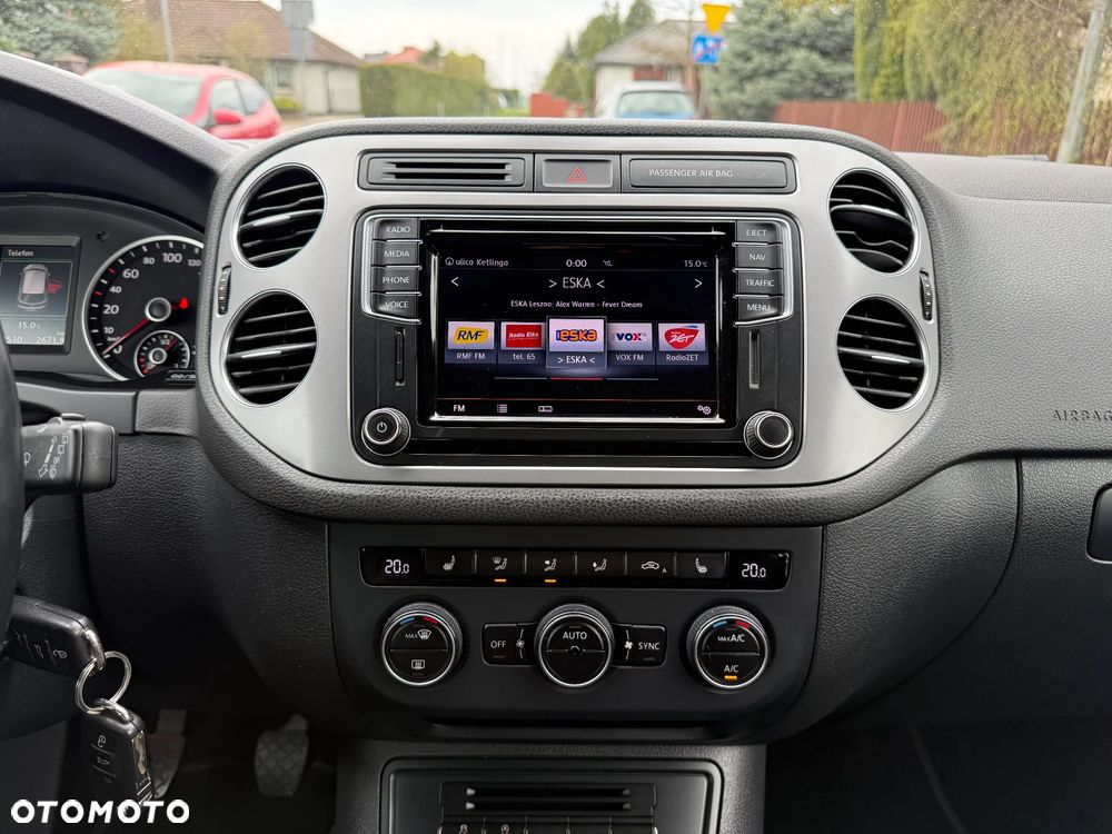 Volkswagen Tiguan - 27