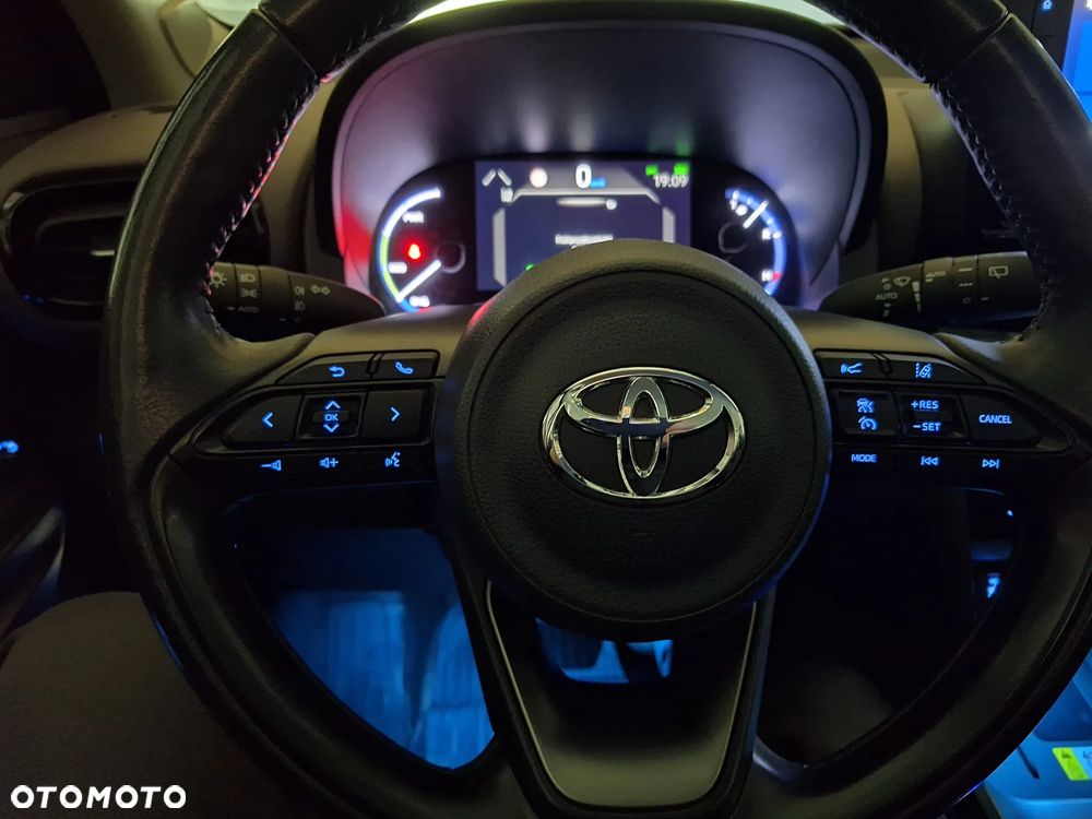 Toyota Yaris Cross Hybrid 1.5 Executive - 20