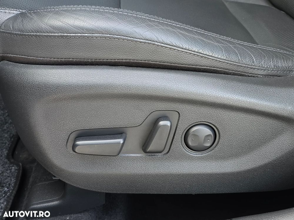 Hyundai Tucson blue 1.6 CRDi 2WD DCT Premium - 12