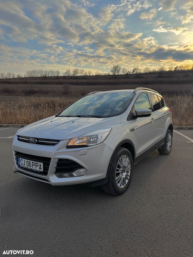 Ford Kuga - 1