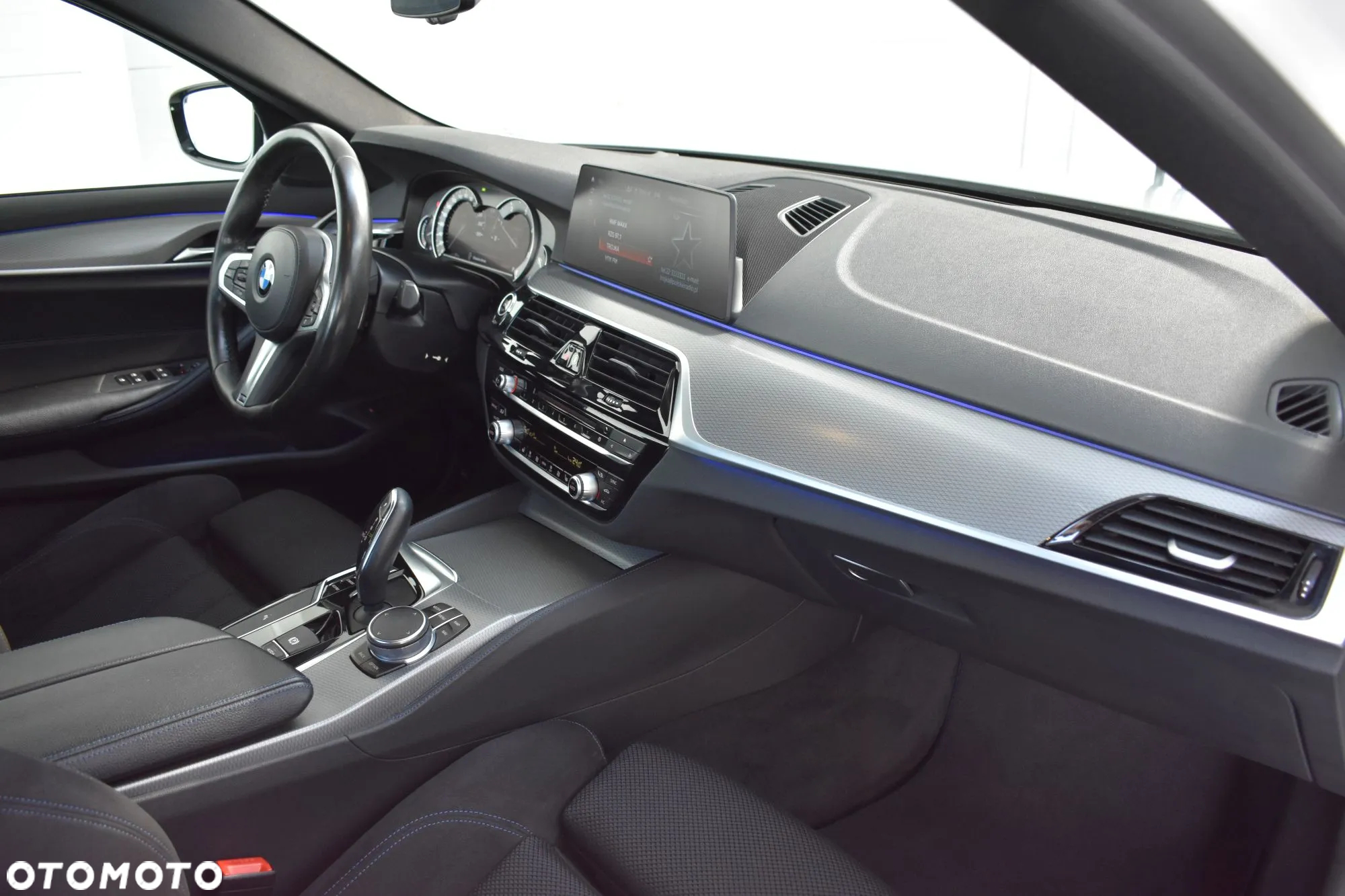 BMW Seria 5 520d M Sport - 21