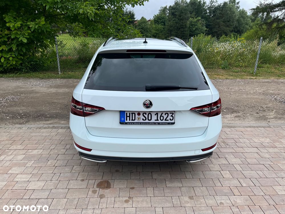 Skoda Superb 2.0 TDI 4x4 DSG Sportline - 11