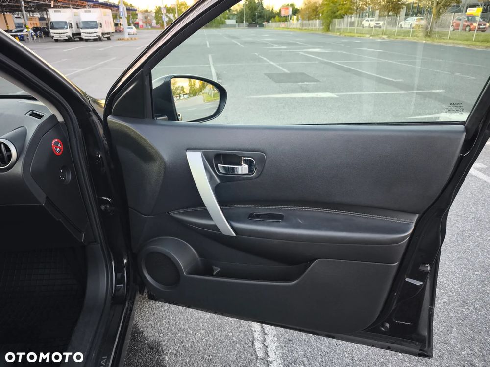 Nissan Qashqai 1.5 dCi Tekna - 26