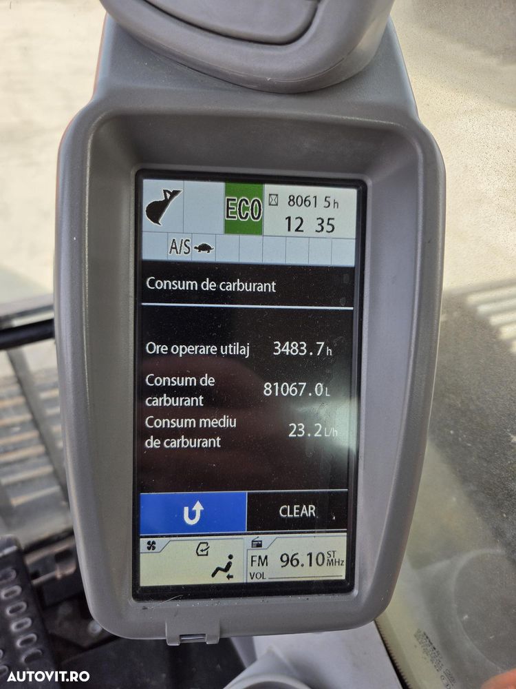 Hitachi ZX350, 2018, 8.061h, cupa noua, Masa operationala 35,6t, Inst hidr pe picon pe brate, inst hidr rotire, gresare automata, senile 90% ok, 3 pompe hidr HITACHI, produs in JAPONIA, Isuzu 282CP, Ad sapare 7,5m, ridica 22t, STARE F BUNA-PROMOTIE 89.900EUR - 11