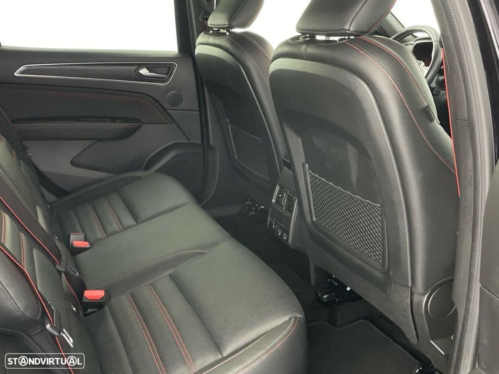 Renault Arkana 1.6 E-Tech R.S.Line - 24