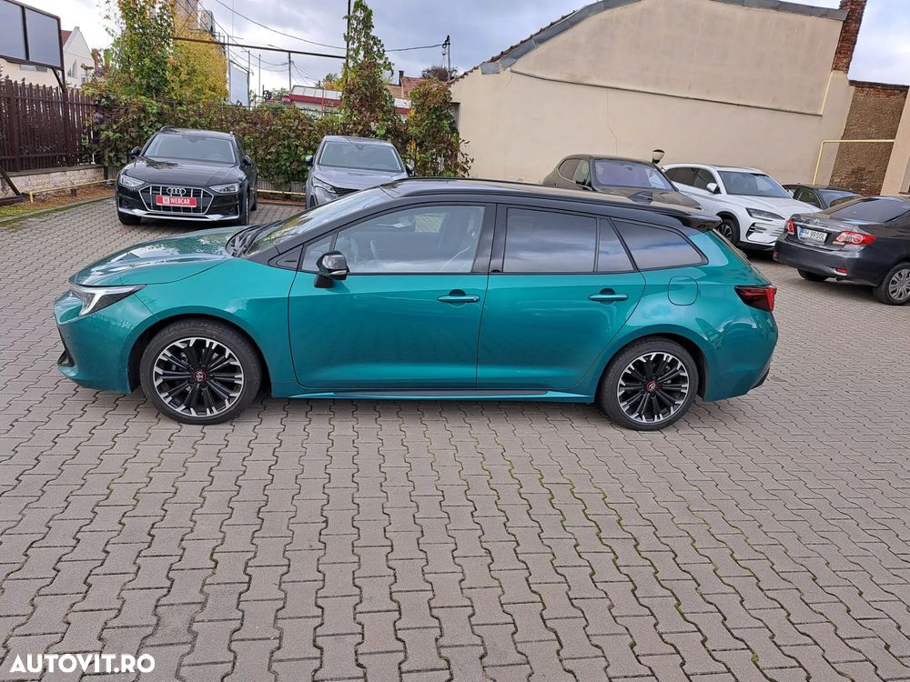 Toyota Corolla - 2