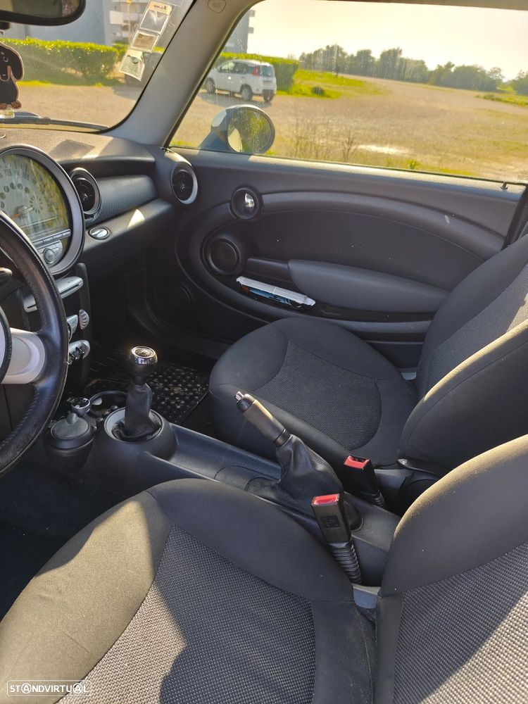 MINI 3 Portas One 1.4 - 9